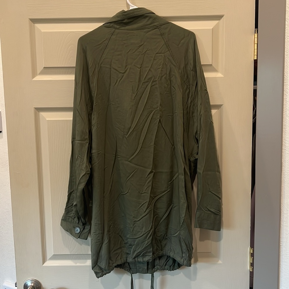 Light Weight Jacket - Picture 2 of 2